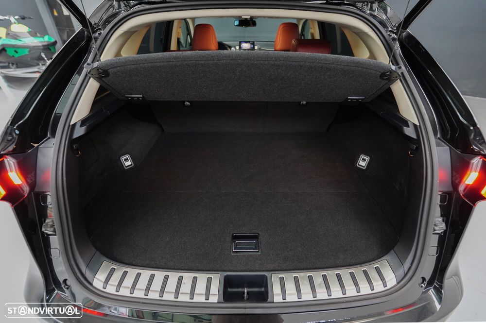 Lexus NX 300h Executive Plus 4WD - 31