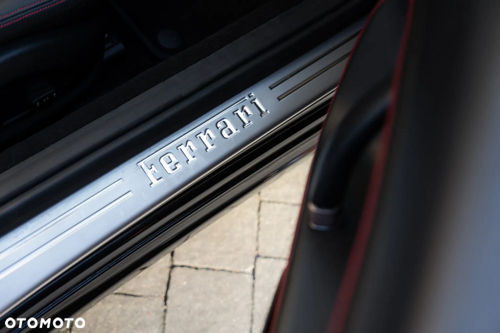 Ferrari California F1 DCT - 25