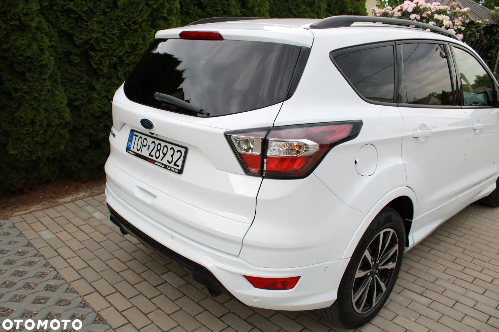 Ford Kuga 2.0 TDCi AWD ST-Line - 33