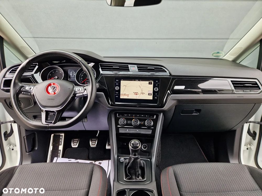 Volkswagen Touran 1.4 TSI (BlueMotion Technology) SOUND - 16