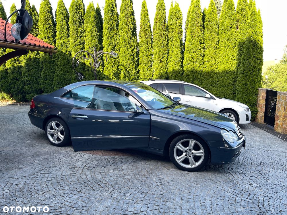 Mercedes-Benz CLK - 35