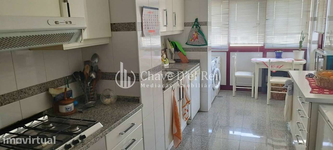 Apartamento T6 Venda em Viseu,Viseu - Grande imagem: 2/20
