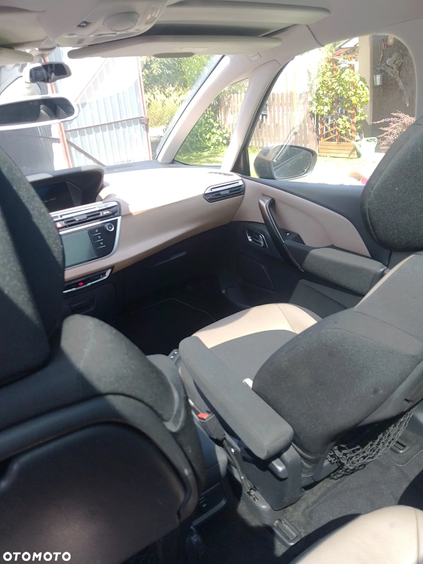 Citroën C4 Picasso e-HDi 115 Exclusive - 26