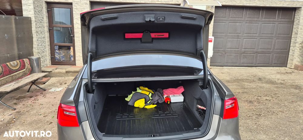 Audi A6 2.0 TDI Ultra S tronic - 6