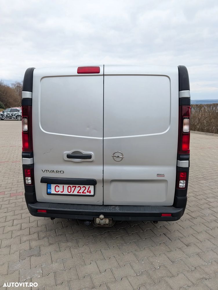 Opel Vivaro - 4