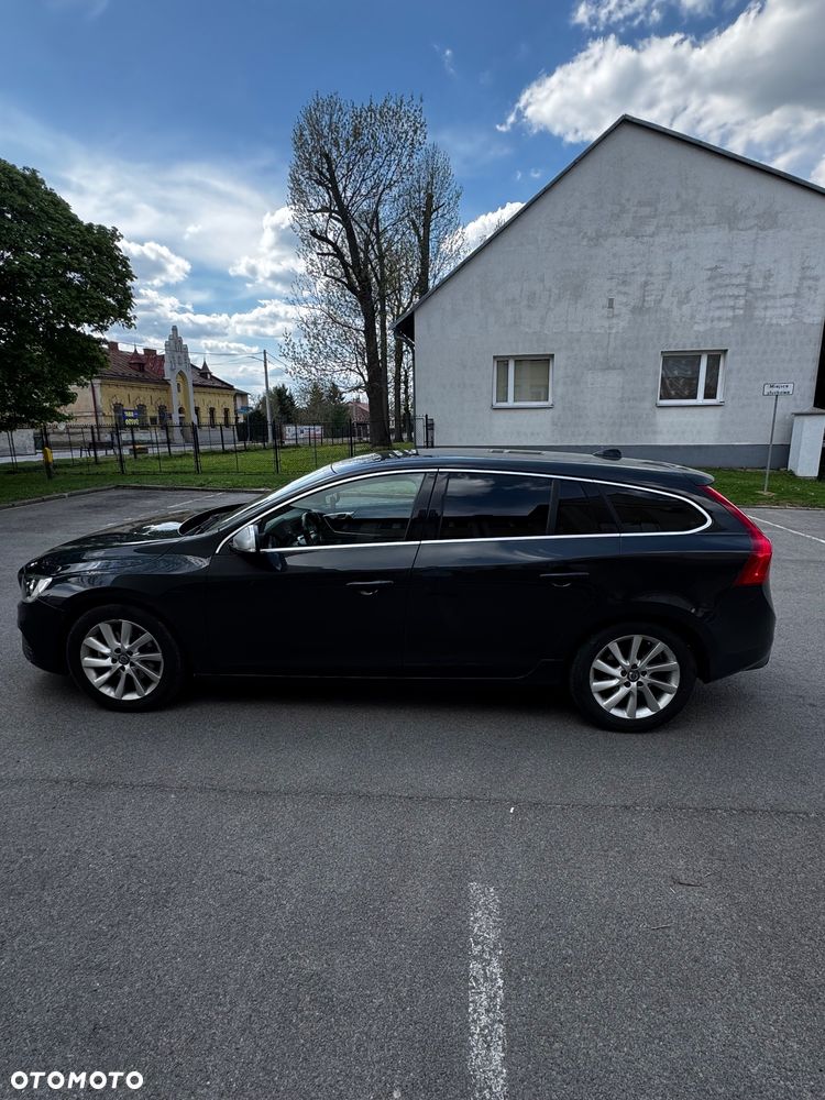 Volvo V60 D4 Drive-E Summum - 3