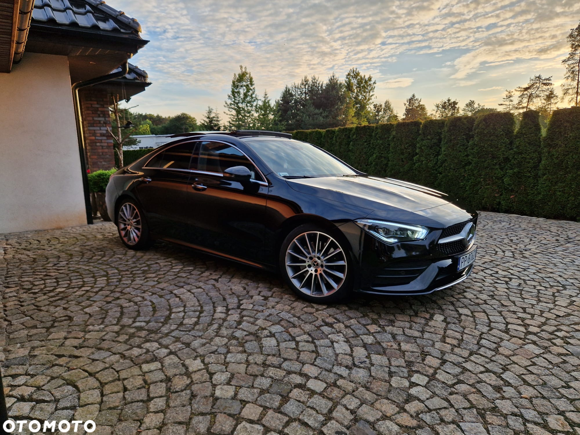 Mercedes-Benz CLA 250 4-Matic 7G-DCT - 12