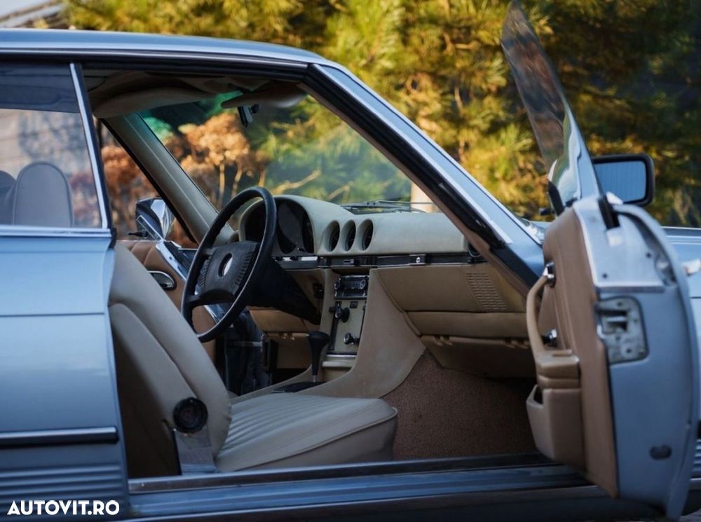 Mercedes-Benz SLC - 12
