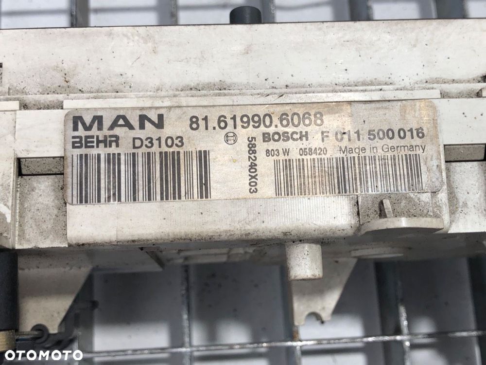 PANEL STEROWANIA NAWIEWU  MAN TGA 2000 - 2022 18.430 316 kW [430 KM] 4x2 2004 81619906068 - 3