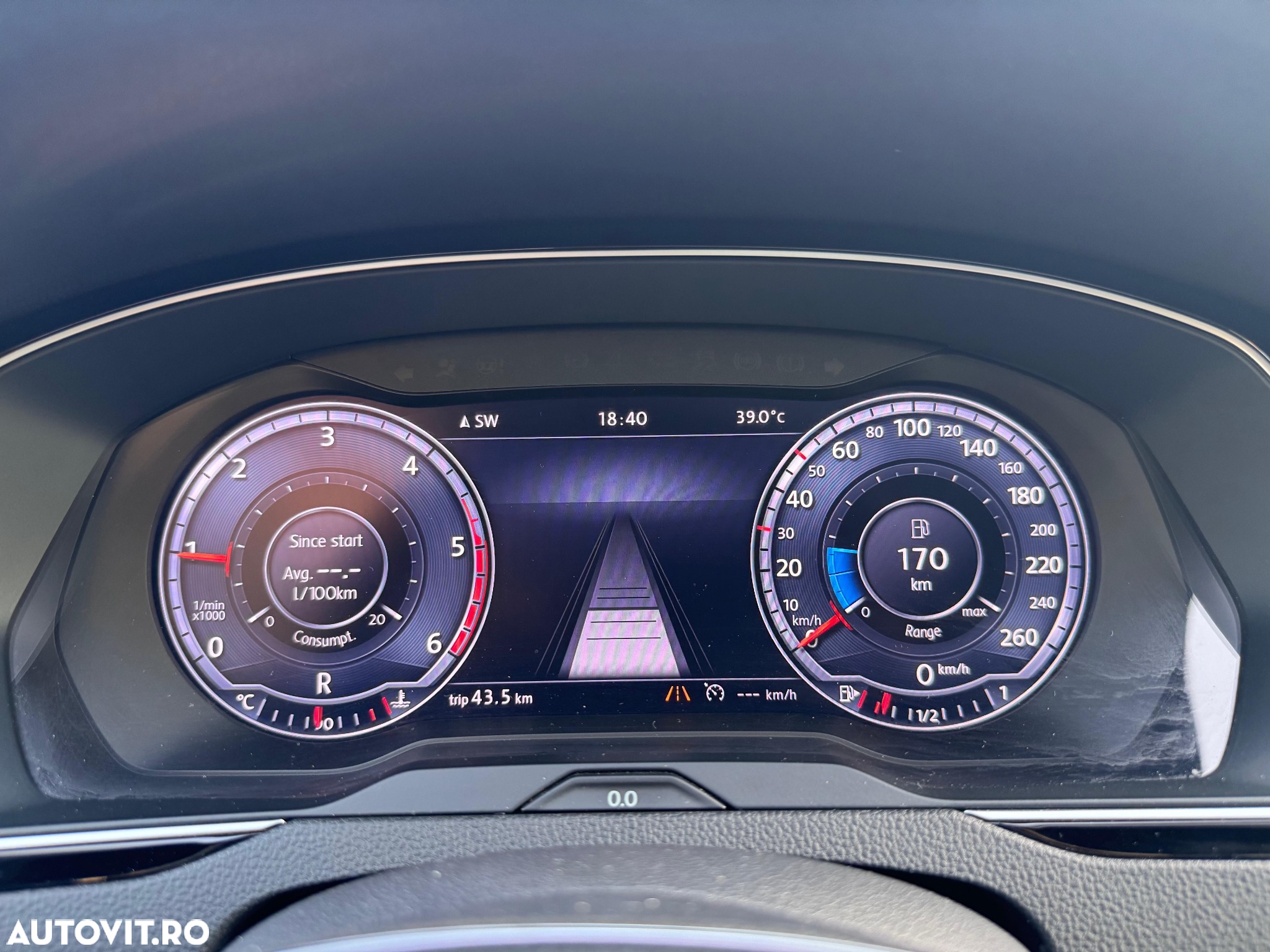 Volkswagen Passat Variant 2.0 TDI DSG Highline - 33