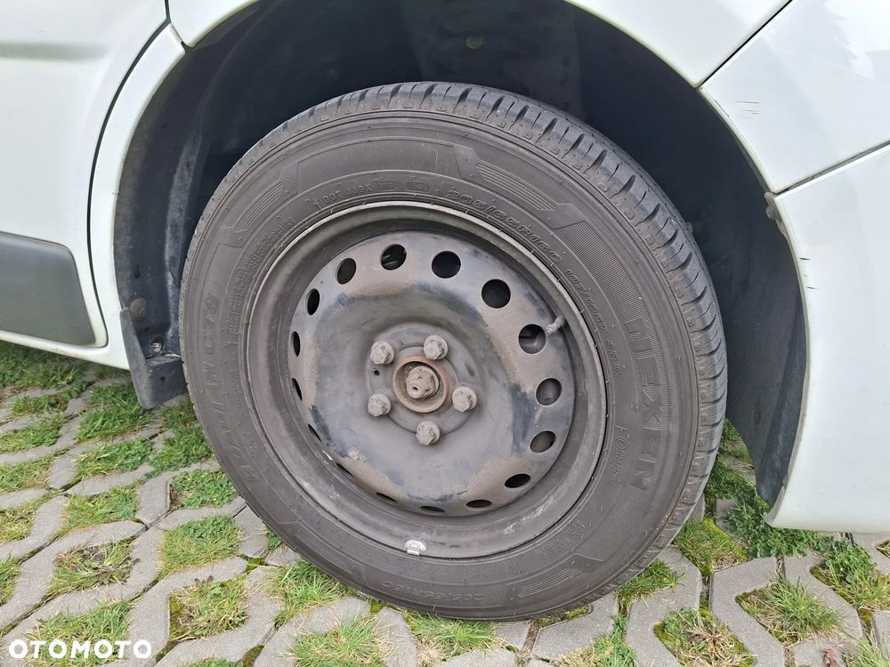 Opel Vivaro L1H1 2.7t - 15