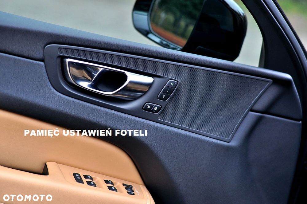 Volvo XC 60 B4 D Geartronic RDesign - 14