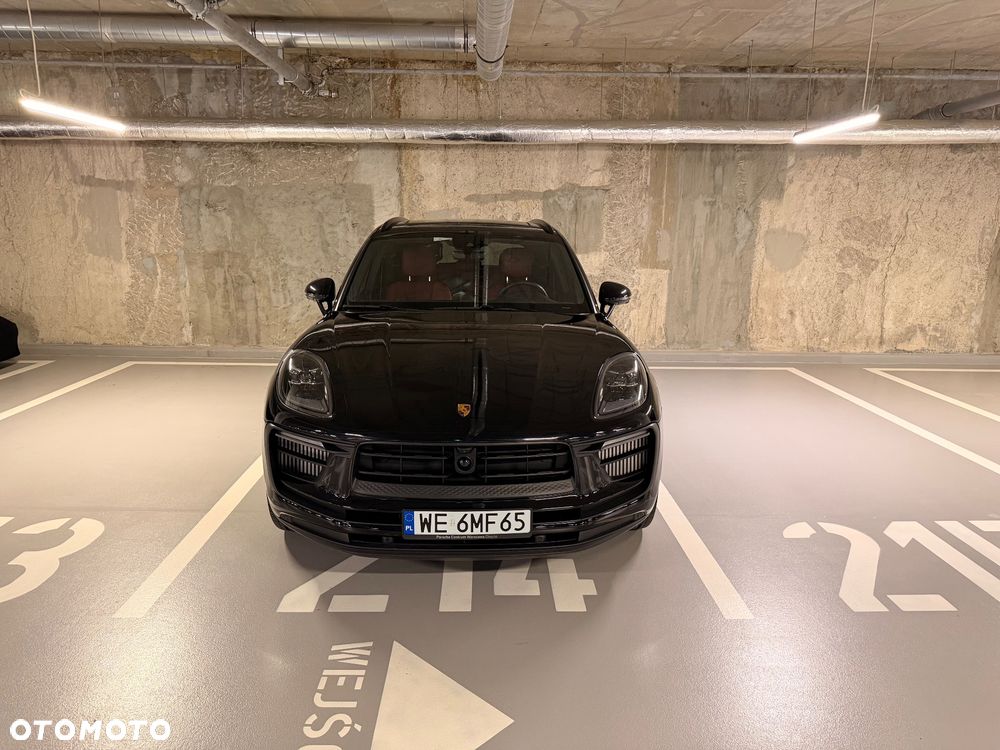 Porsche Macan - 4