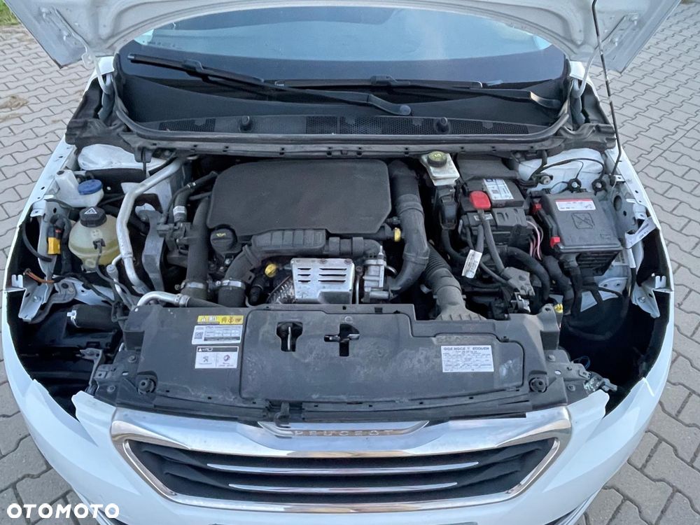 Peugeot 308 PureTech 130 Stop & Start Allure - 15
