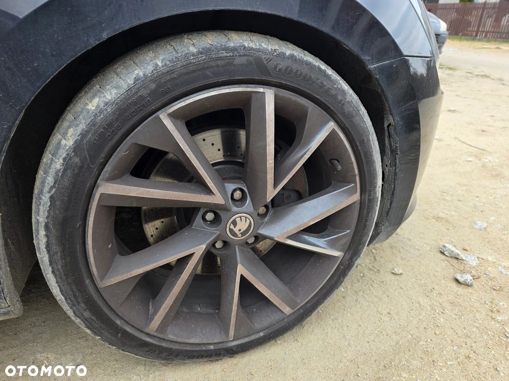 Skoda Superb 2.0 TSI 4x4 Sportline DSG - 7