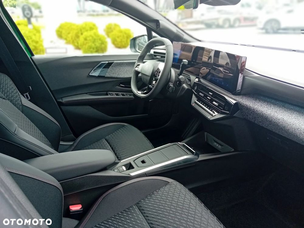 Renault Clio 1.8 E-TECH Full Hybrid 160 Techno - 9