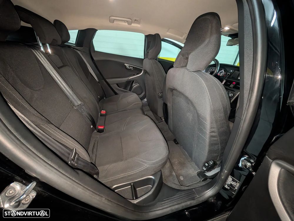 Volvo V40 2.0 D2 Kinetic Eco - 17