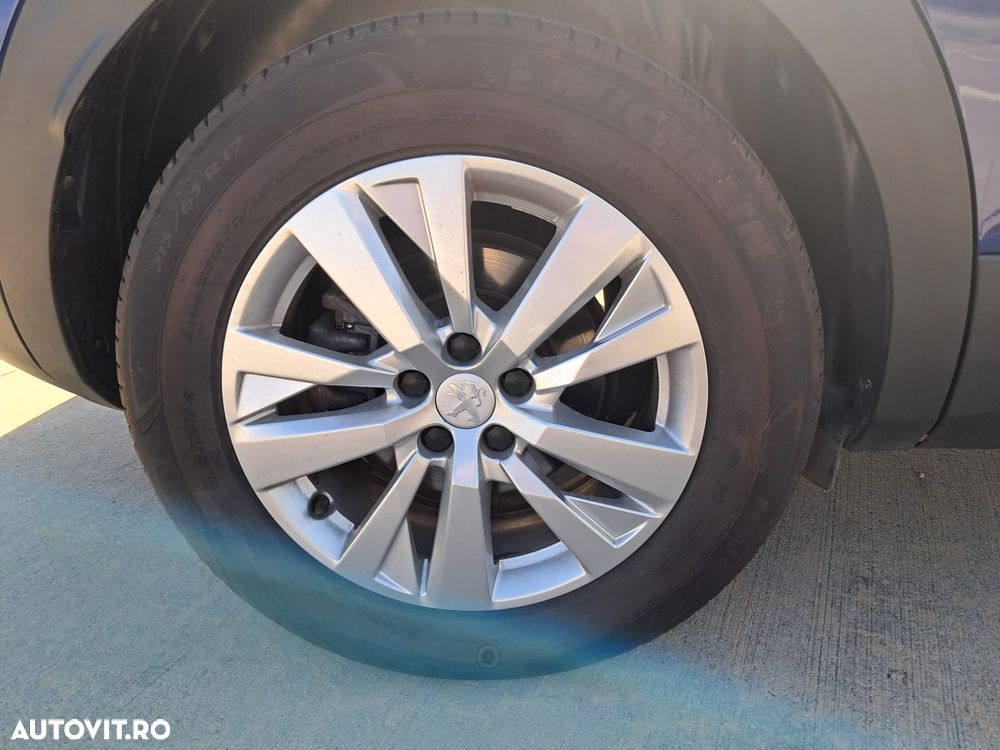 Peugeot 3008 1.5 BlueHDI S&S EAT8 Active - 15