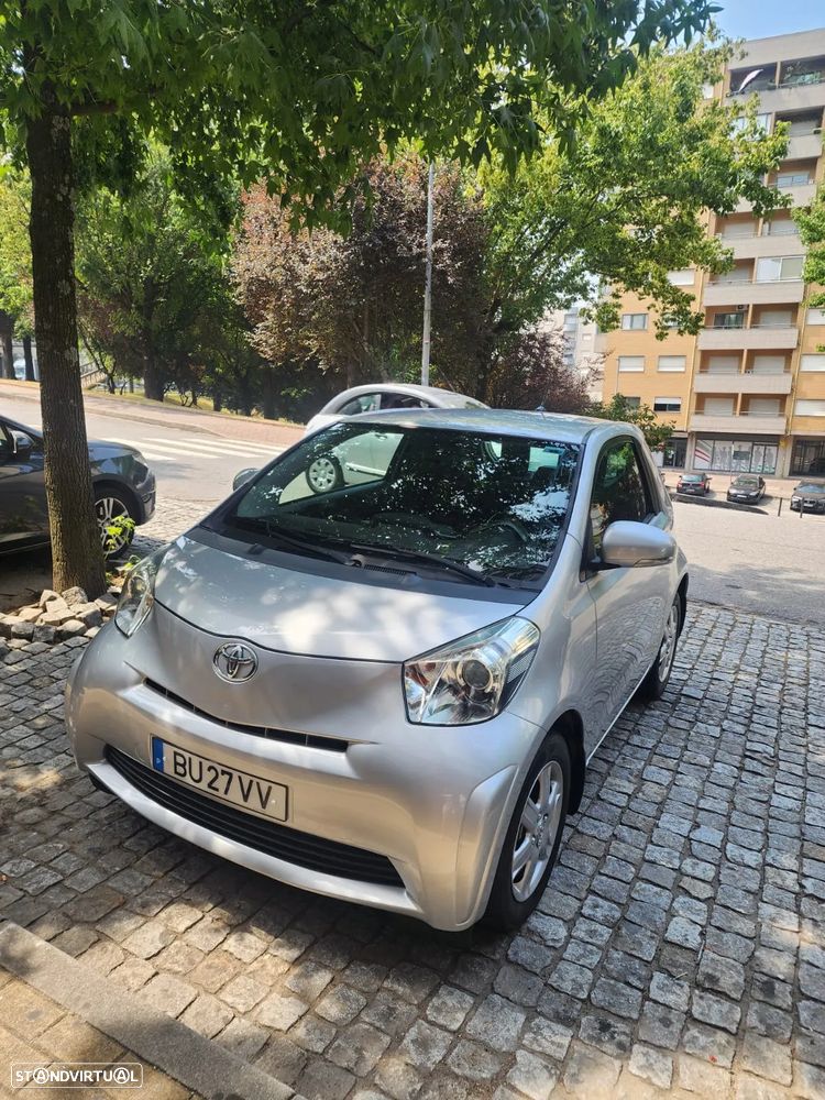 Toyota iQ 1.0 - 5