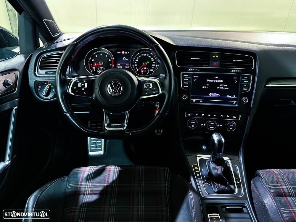 VW Golf GTI (BlueMotion ) DSG - 17