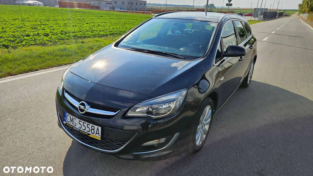 Opel Astra 1.4 Turbo Design Edition - 8
