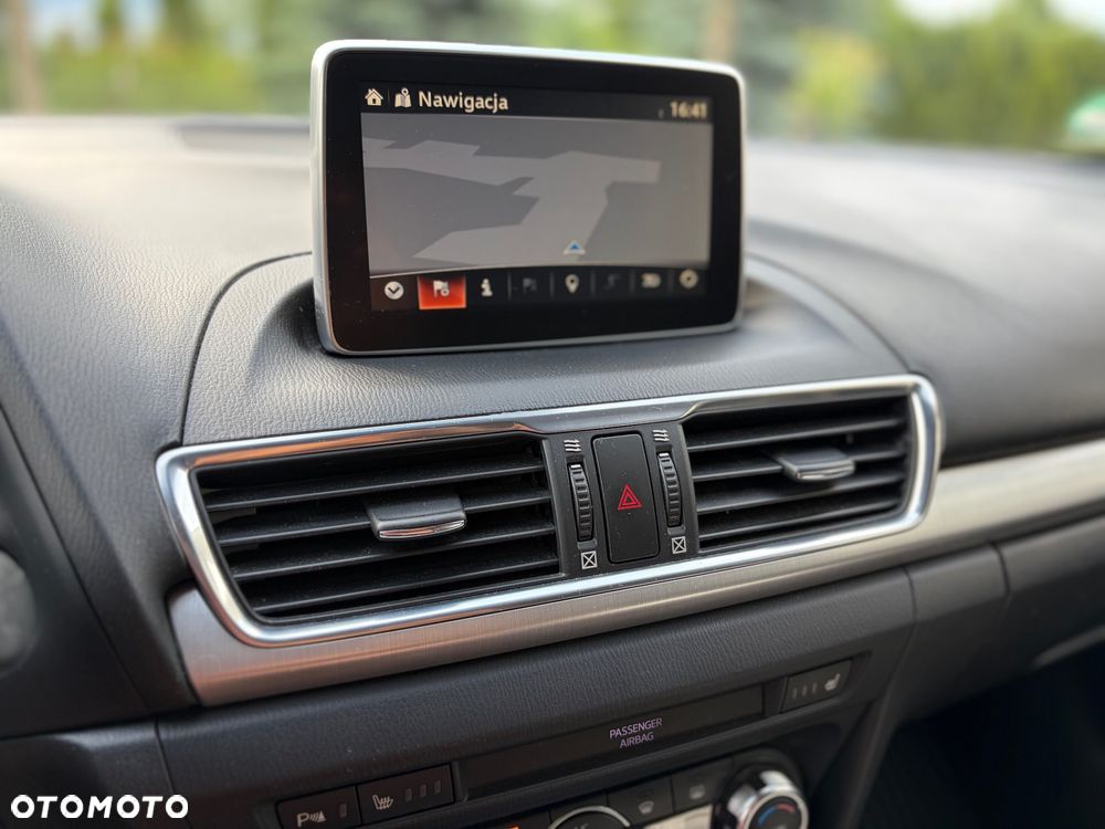 Mazda 3 SKYACTIV-D 150 Automatik Sports-Line - 25