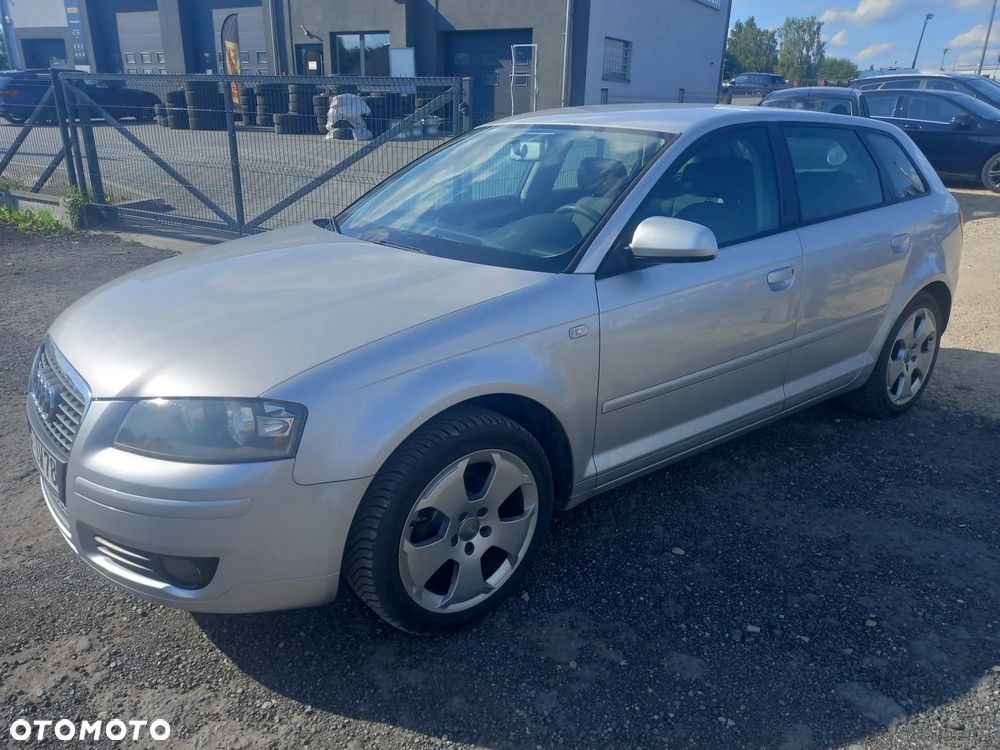 Audi A3 Sportback 1.6 Attraction - 2