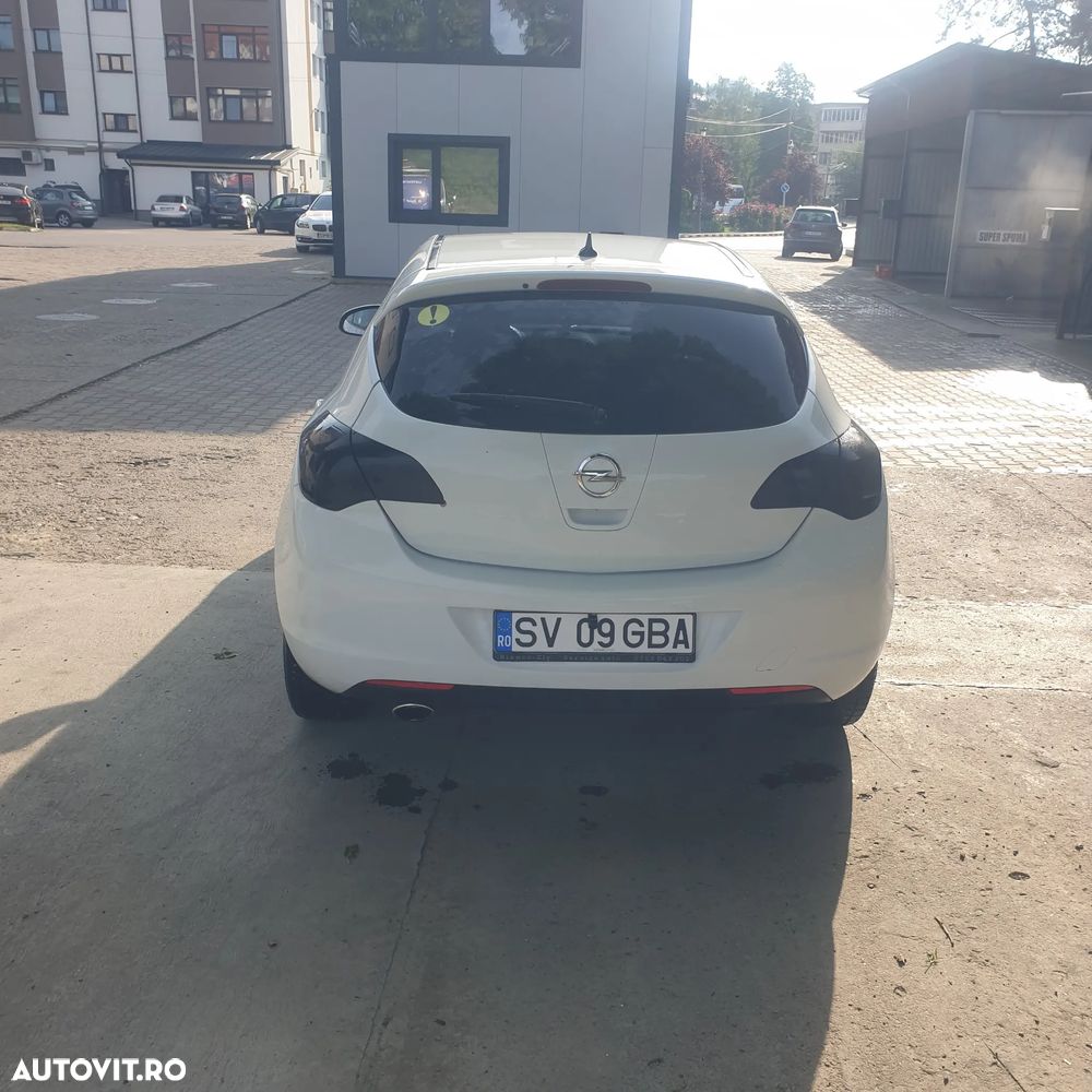 Opel Astra 2.0 CDTI Automatik Enjoy - 3
