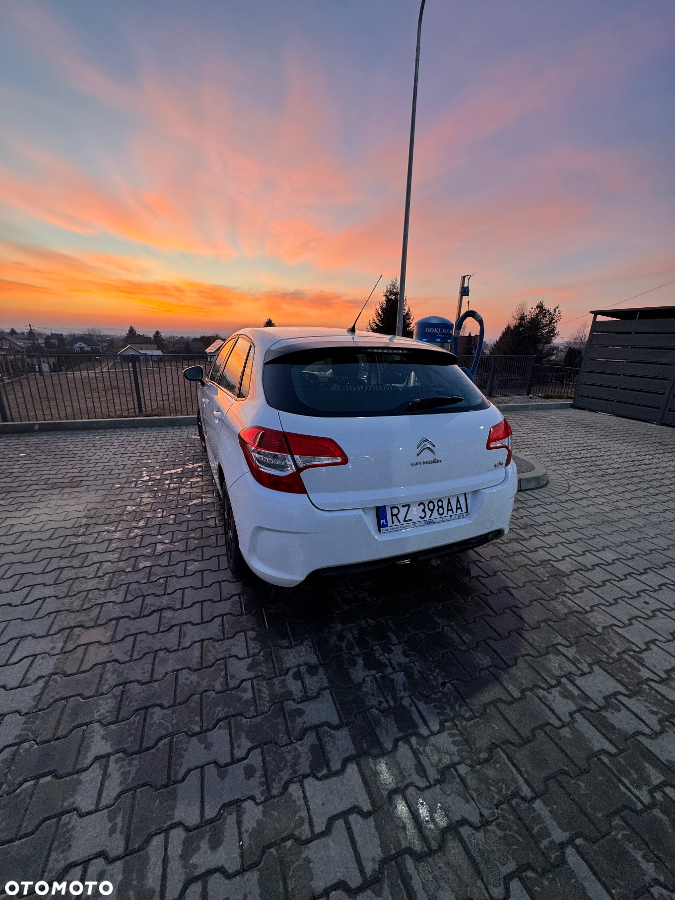 Citroën C4 1.4 VTi Selection - 4