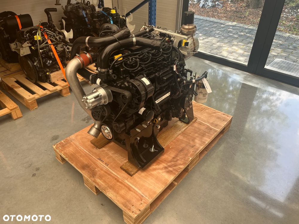 SILNIK DEUTZ TD 2.9 L4 28455 netto - 3