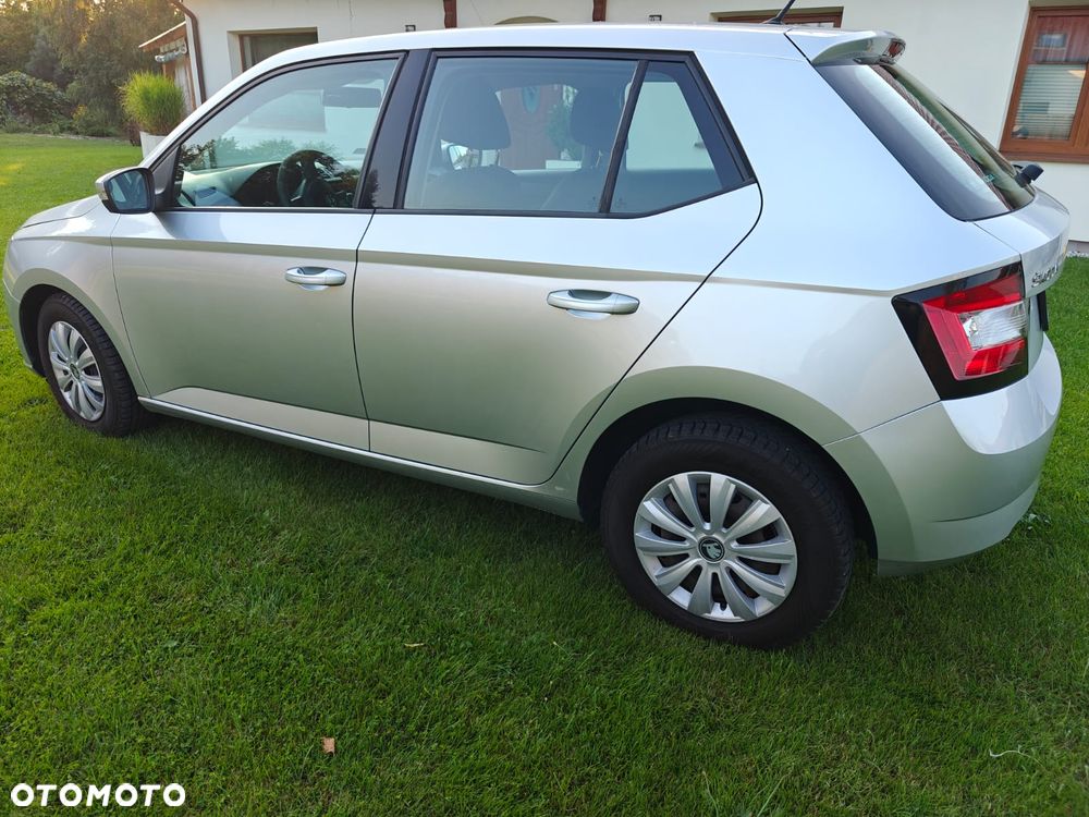 Skoda Fabia - 5