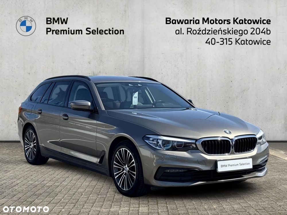 BMW Seria 5 530i xDrive Sport - 21