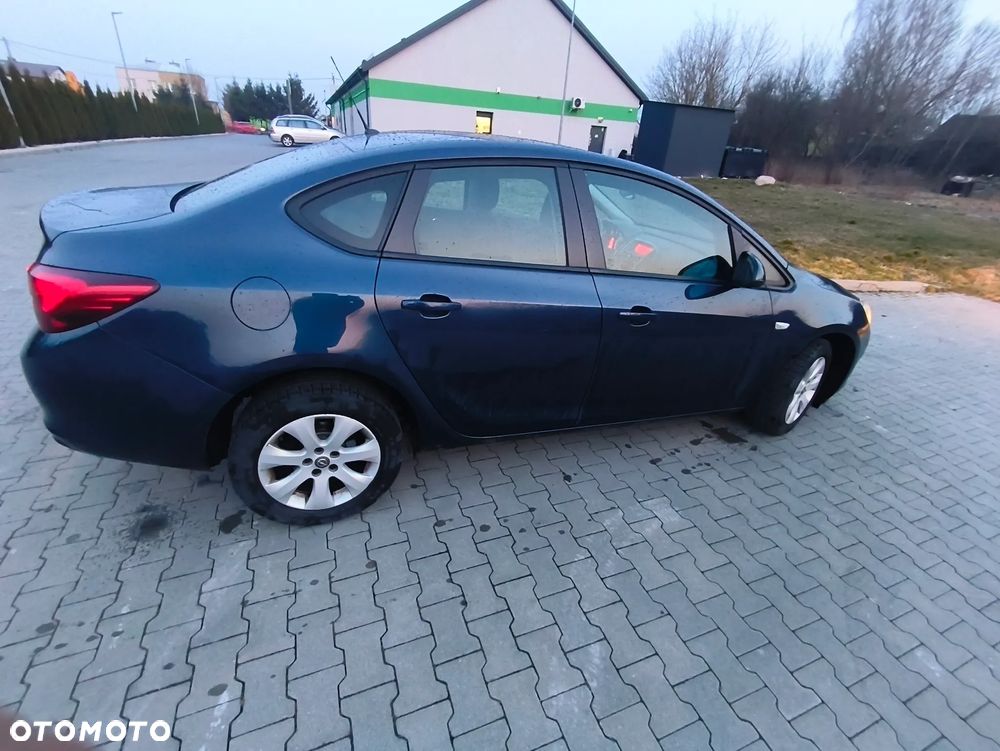 Opel Astra - 14