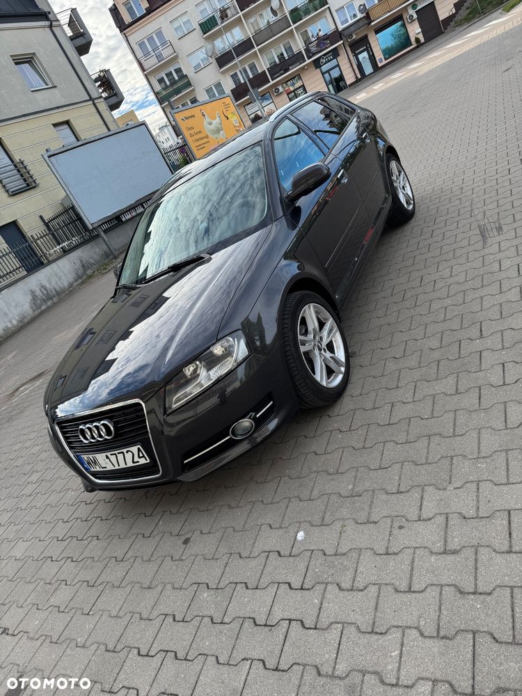Audi A3 Sportback 1.6 TDI DPF Ambiente - 1