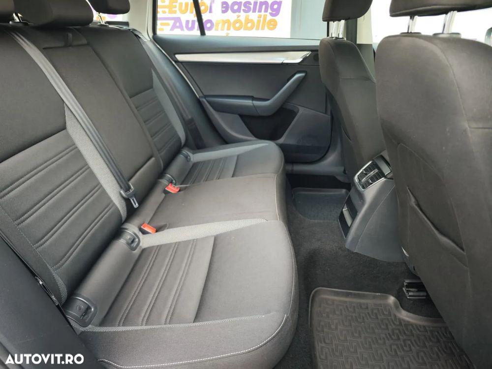 Skoda Octavia Combi 1.0 TSI Ambition - 14