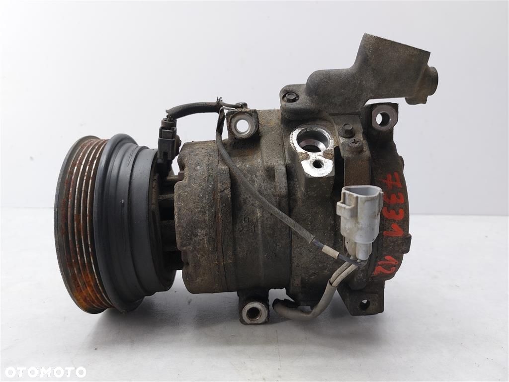Sprężarka klimatyzacji Toyota RAV4  II 2.0D4D 2000-2005 447220-4302  DENSO - 1