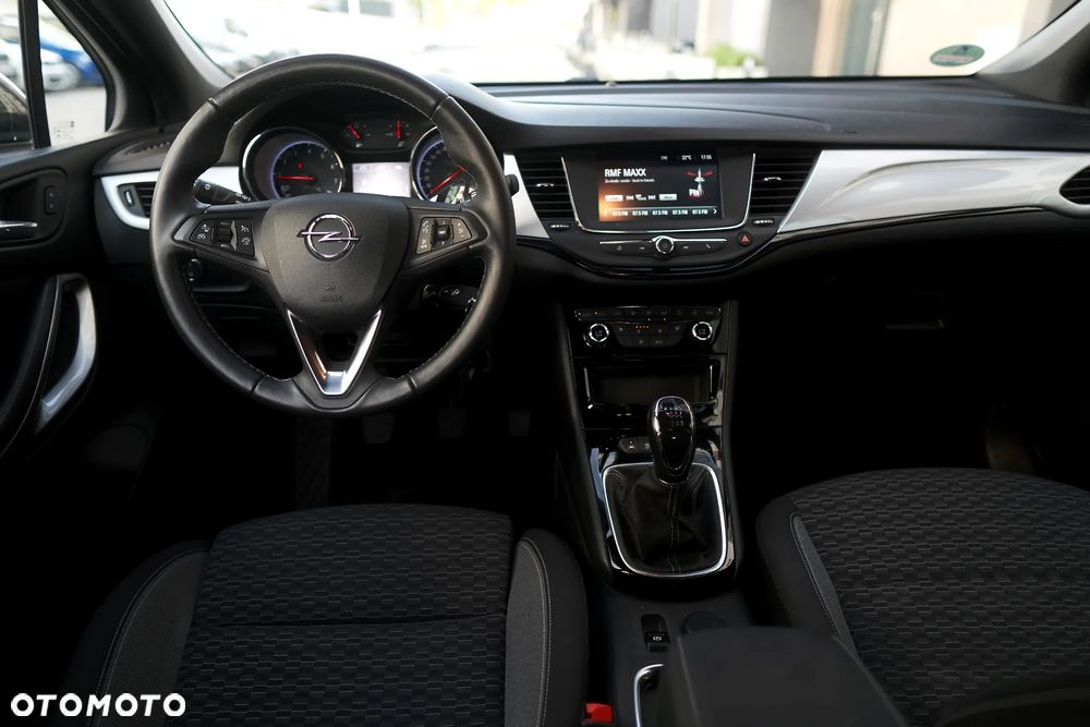Opel Astra 1.2 T GS S&S - 22