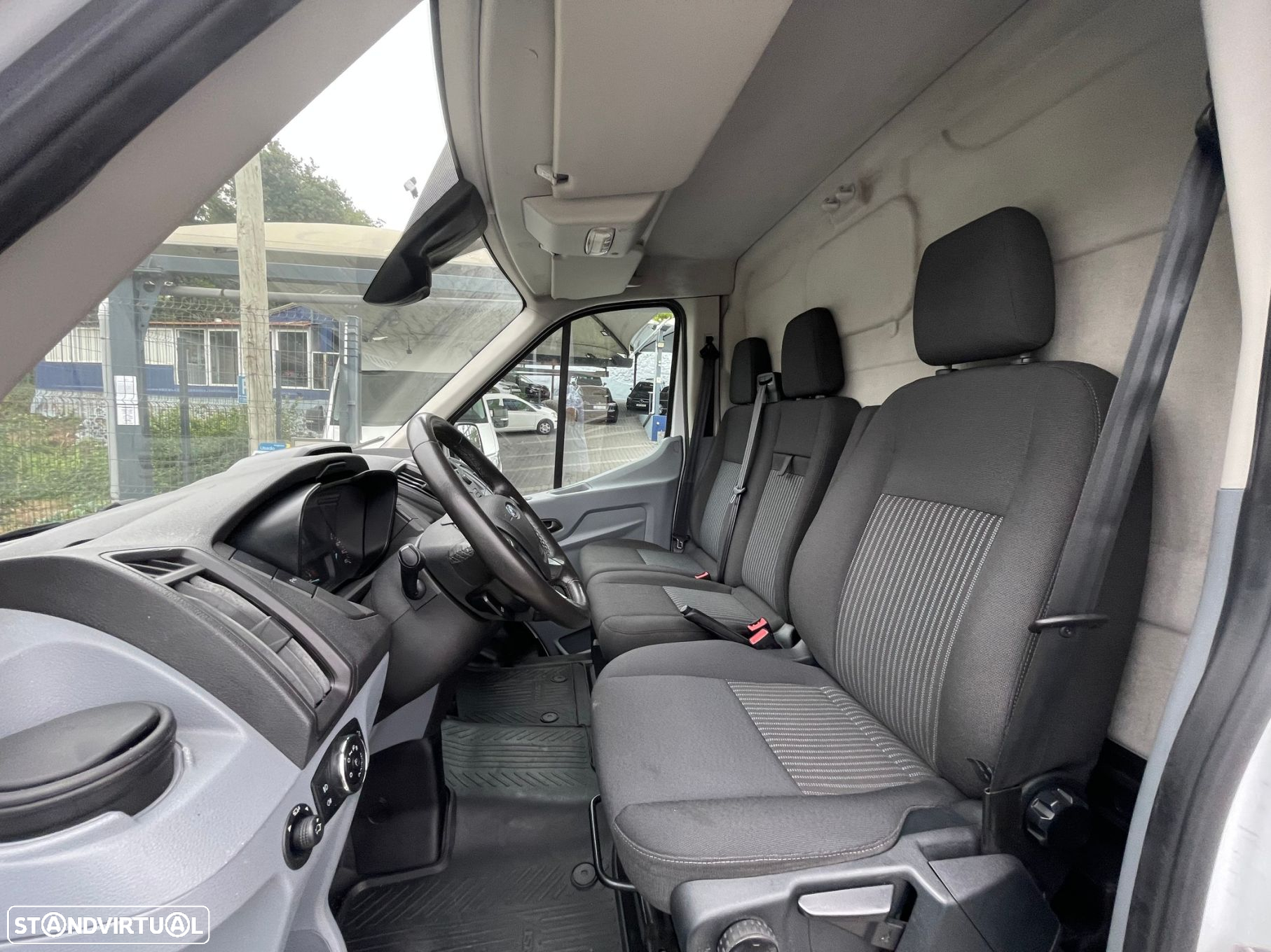 Ford Transit 2.0 TDCi L3H2 - 20