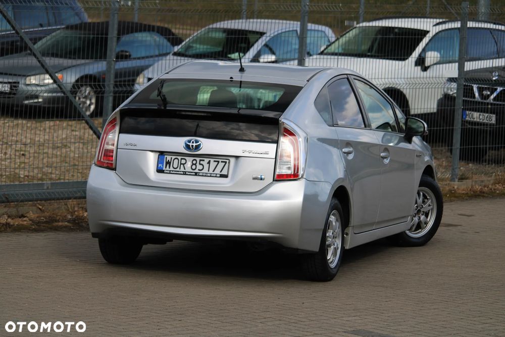 Toyota Prius - 9