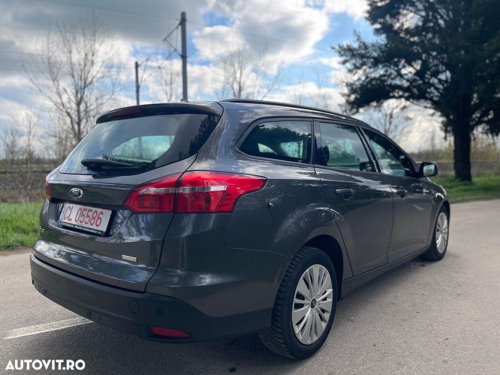 Ford Focus 1.0 EcoBoost Trend - 5