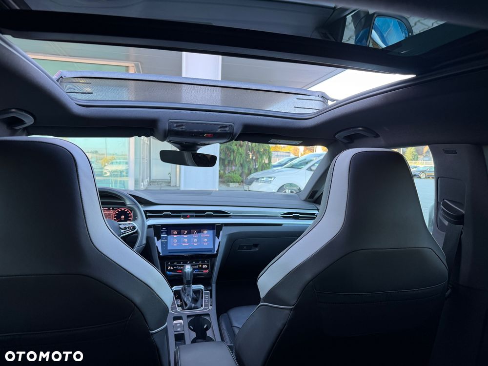 Volkswagen Arteon 2.0 TDI SCR 4Motion DSG R-Line - 20