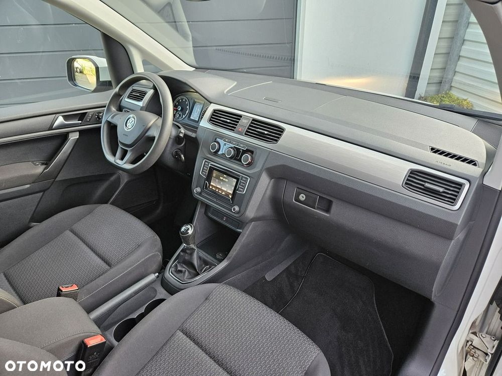 Volkswagen Caddy - 28