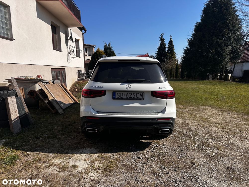 Mercedes-Benz GLB 250 4-Matic 8G-DCT - 6