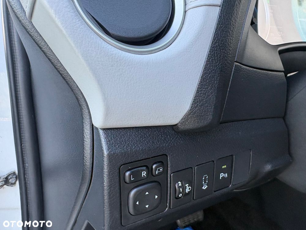 Toyota Auris - 30