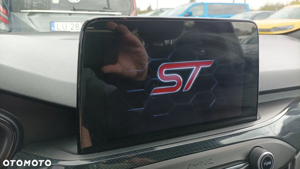 Ford Focus 1.5 EcoBoost Start-Stopp-System ST-Line - 29