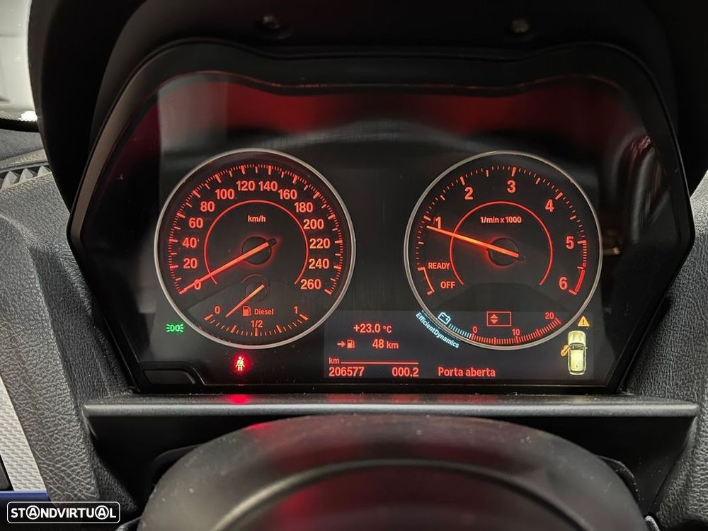 BMW 120 d Pack M - 16