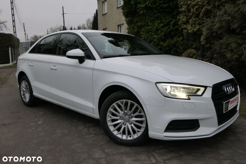 Audi A3 Limousine 1.6 TDI S tronic design - 5