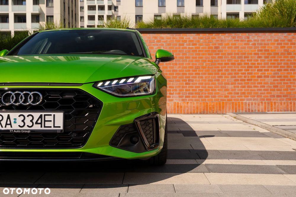 Audi A4 Avant 45 TFSI quattro S tronic S line - 13