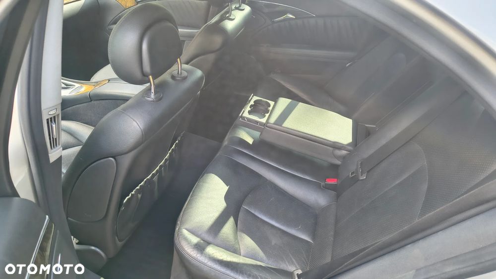 Mercedes-Benz Klasa E 320 CDI Avantgarde - 16