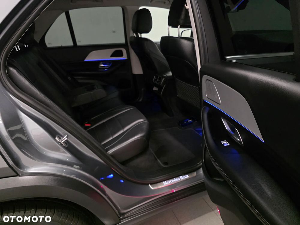 Mercedes-Benz GLE 350 de 4-Matic Premium - 32